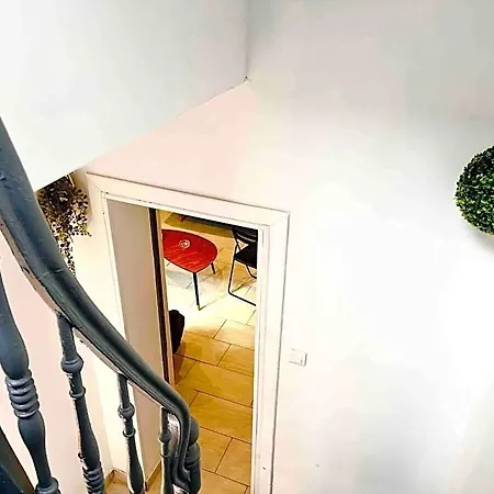 Big House 12 P- 4rooms 2bathrooms- Near Lille 3*